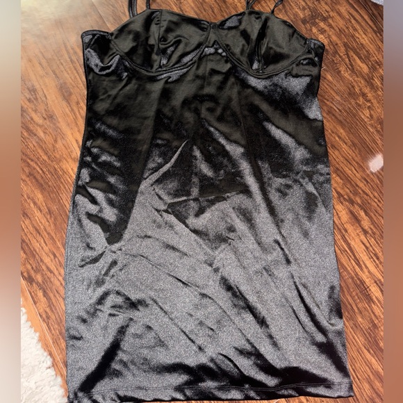 SHEIN Black Satin Mini Dress - Picture 1 of 3